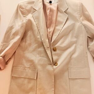 Classic Women's Beige Check Blazer